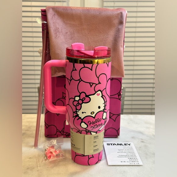 Hello Kitty Stanley Limited Edition Valentine's Day Pink Tumbler, 40oz - Picture 2 of 11